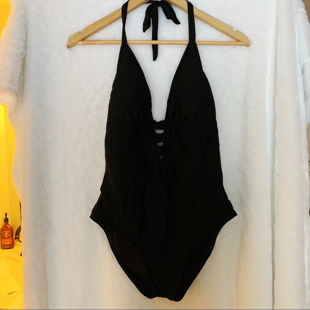 Mossimo one-piece fashion swim suit